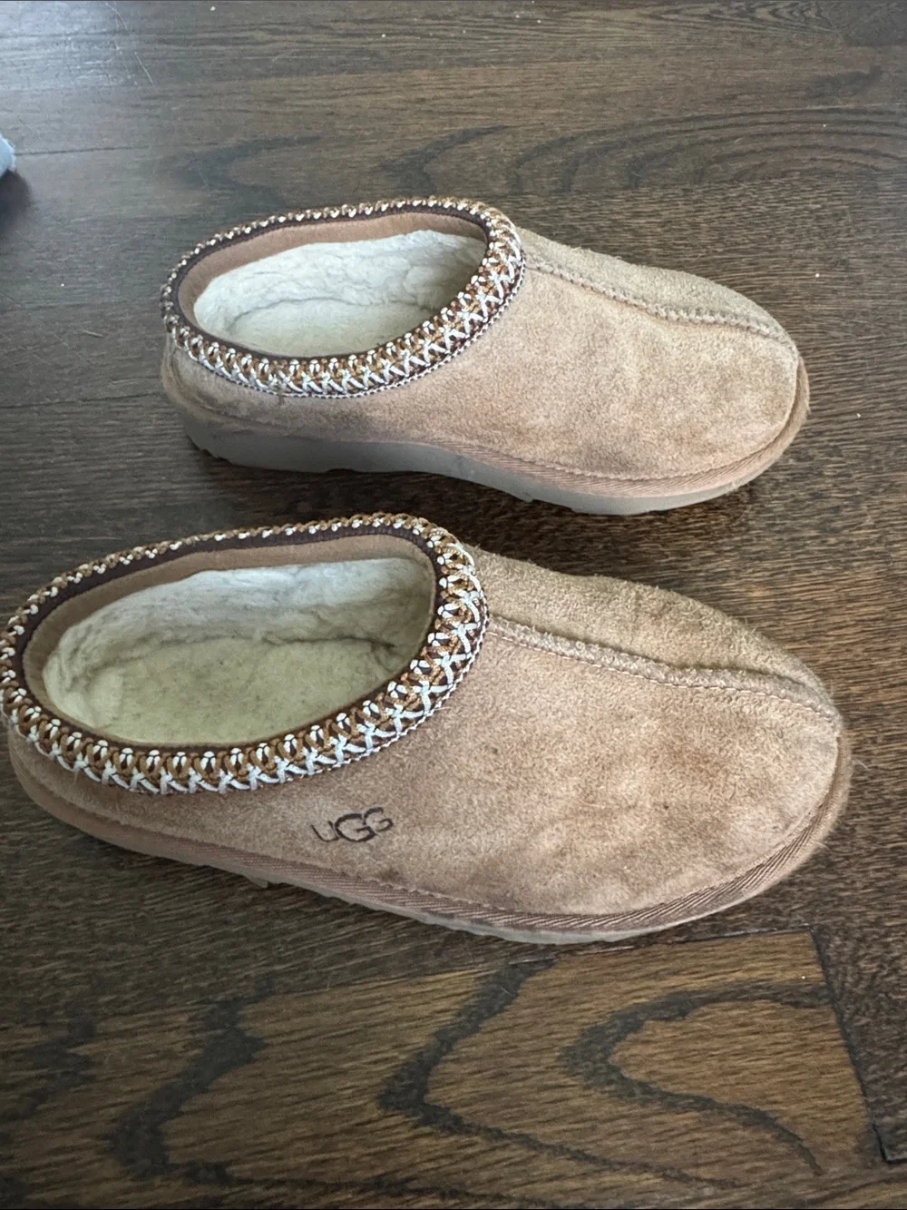 UGG Kids Moccasin Slippers in Chestnut Tan with Cream Trim